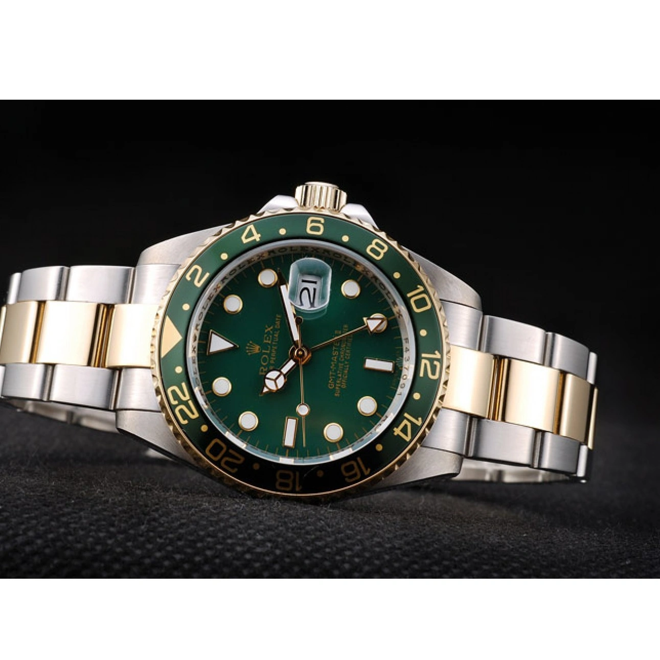 Aaa replica watch Watch Bezel Green Rolex GMT II Master Dial Green Ceramic 1025